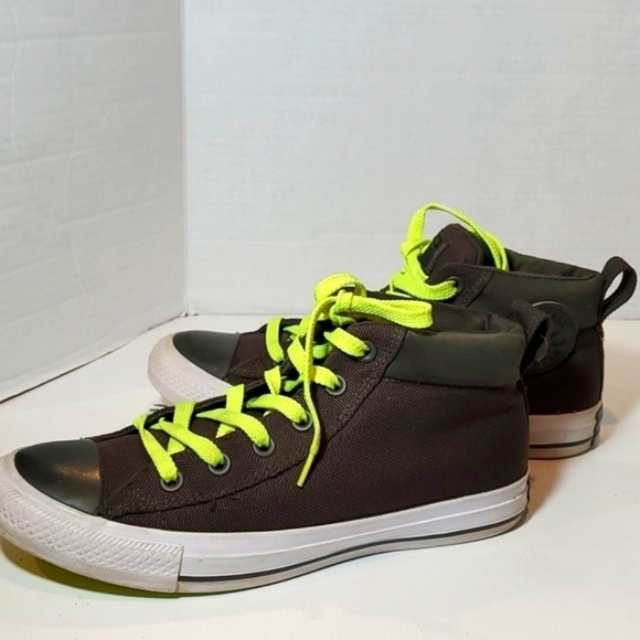 Converse Chuck Taylor All Star Sneakers 7M - Picture 3 of 8